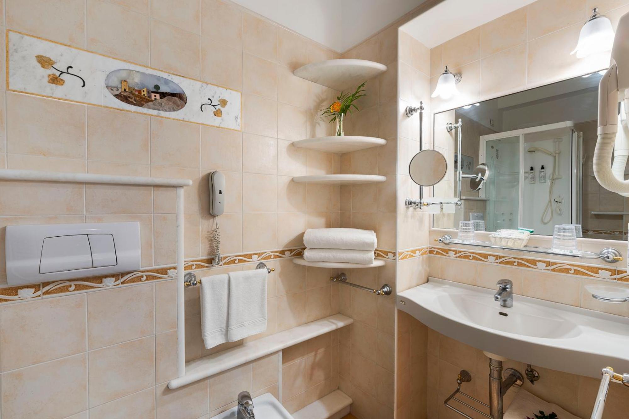 Hotel Schuler 4*
